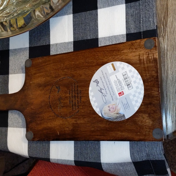 Charcuterie Holly Berry Plaid Christmas Dolly Parton Mango Wood Cheese Boards - Picture 5 of 8